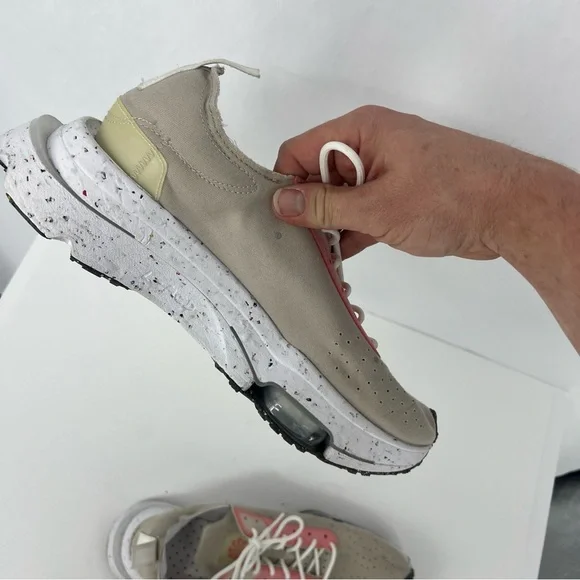 Nike Air-Zoom-Type Crater Beige and Coral Sneakers - Picture 12 of 16